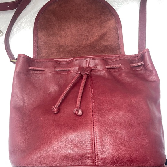 Coach 80’s HTF Glovetanned Leather Drawstring Shoulder Pouch No.4025 - Picture 13 of 16